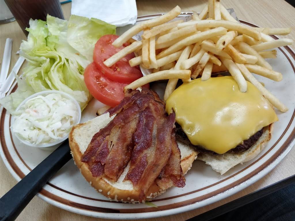 Pancakes Plus | restaurant | 5 Seeger Dr #5, Nanuet, NY 10954, USA | 8456244424 OR +1 845-624-4424