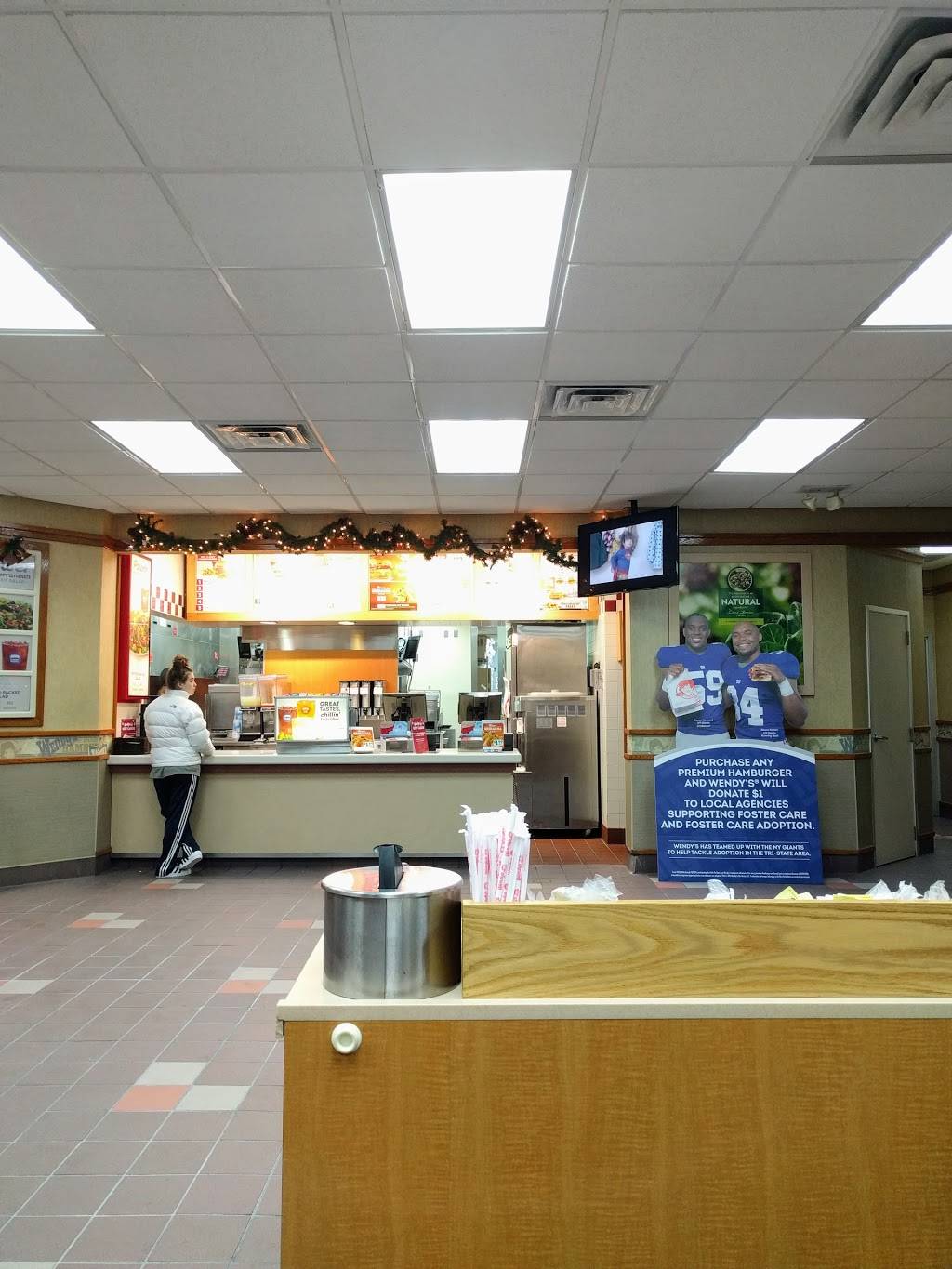 Wendys | restaurant | 181 Lefante Way, Bayonne, NJ 07002, USA | 2013398470 OR +1 201-339-8470