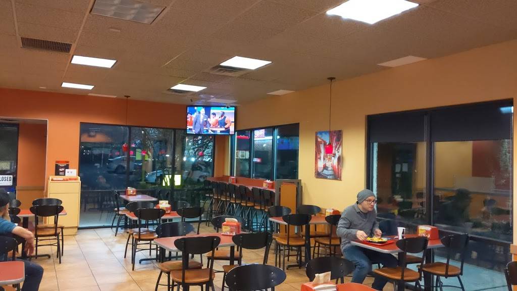 Victoricos Mexican Food | restaurant | 2145 NE Town Center Dr, Hillsboro, OR 97006, USA | 5034662819 OR +1 503-466-2819