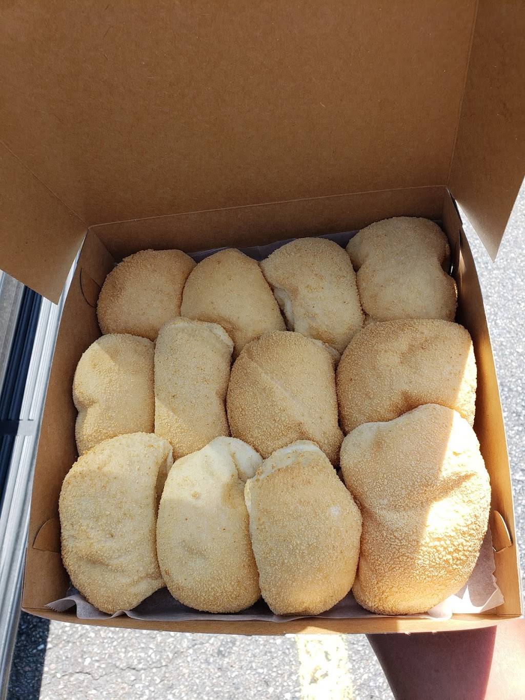 Laguna Bakery and Filipino Food | bakery | 5394 Kemps River Dr # 105, Virginia Beach, VA 23464, USA | 7573660704 OR +1 757-366-0704