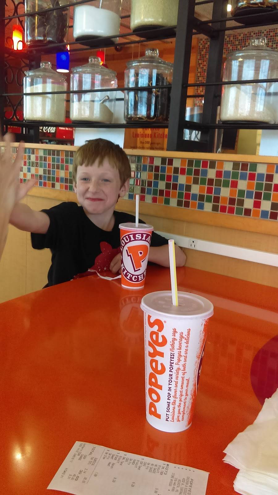 Popeyes Louisiana Kitchen | restaurant | 4232 W Central Ave, Wichita, KS 67212, USA | 3164404580 OR +1 316-440-4580