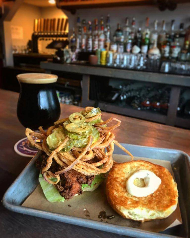 Renegades Pub North | restaurant | 103 Nashua Rd, Londonderry, NH 03053, USA | 6034042942 OR +1 603-404-2942