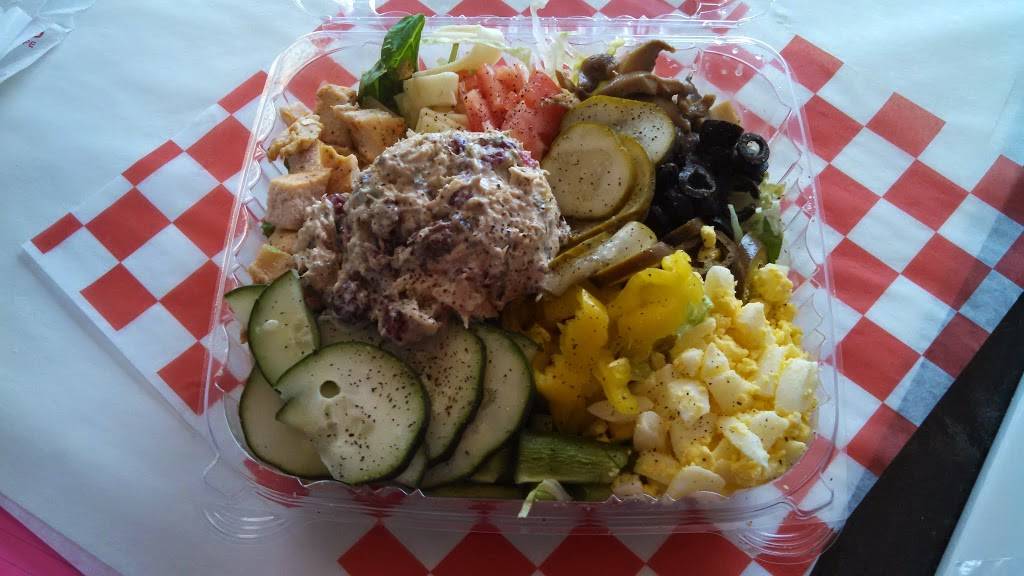 Sluggers Deli | restaurant | 140 Whiteville Town Ctr, Whiteville, NC 28472, USA | 9109146055 OR +1 910-914-6055