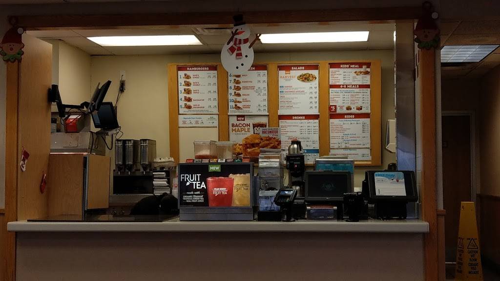 Wendys | restaurant | 1595 Lee St, Des Plaines, IL 60018, USA | 8478275586 OR +1 847-827-5586