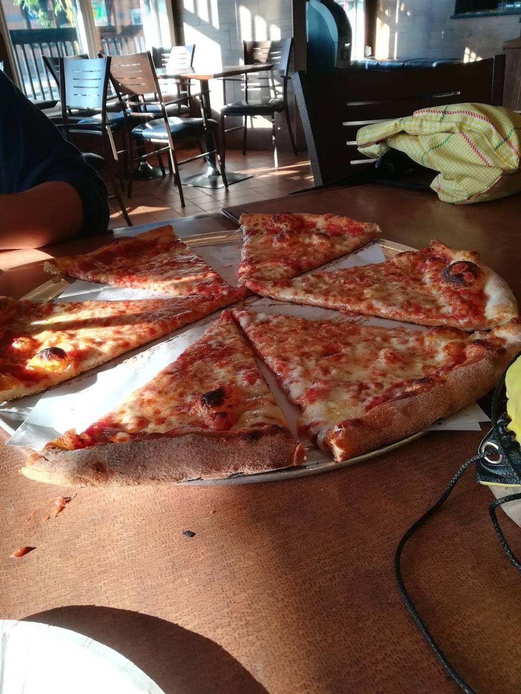 Flames Pizza & Grill | restaurant | 52 Main St, New Paltz, NY 12561, USA | 8452551999 OR +1 845-255-1999