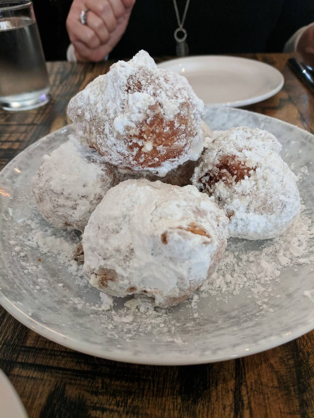 South Village Grille | restaurant | 197 Thurman Ave, Columbus, OH 43206, USA | 6148260491 OR +1 614-826-0491