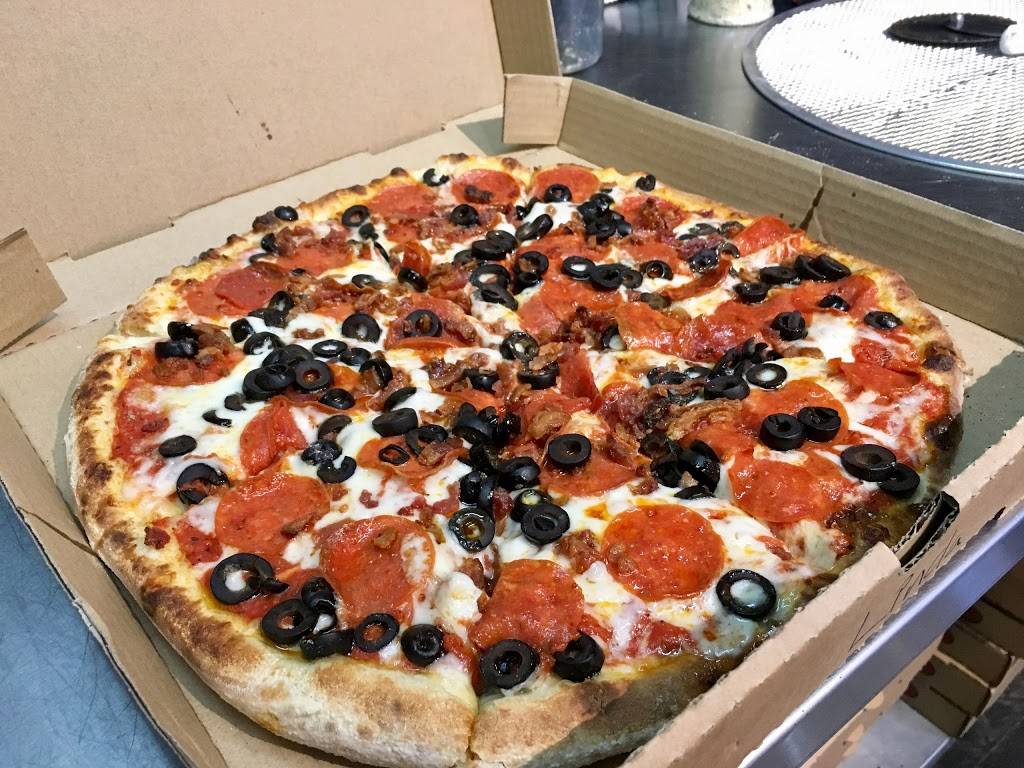 Antonios Real New York Pizza | meal takeaway | 1560 Big Thompson Ave, Estes Park, CO 80517, USA | 9705867275 OR +1 970-586-7275