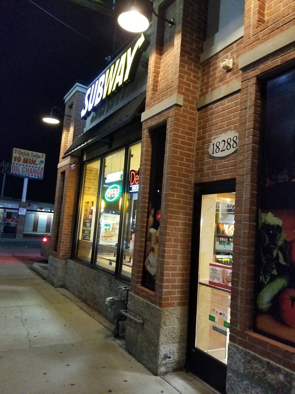 Subway | restaurant | 18288 Grand River Ave, Detroit, MI 48223, USA | 3138354669 OR +1 313-835-4669