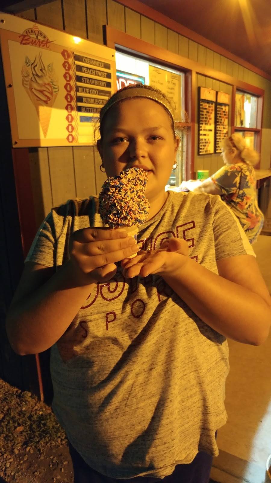 Gardners Ice Cream & Coffee | restaurant | 15879 NY-22, Stephentown, NY 12168, USA | 5187336700 OR +1 518-733-6700