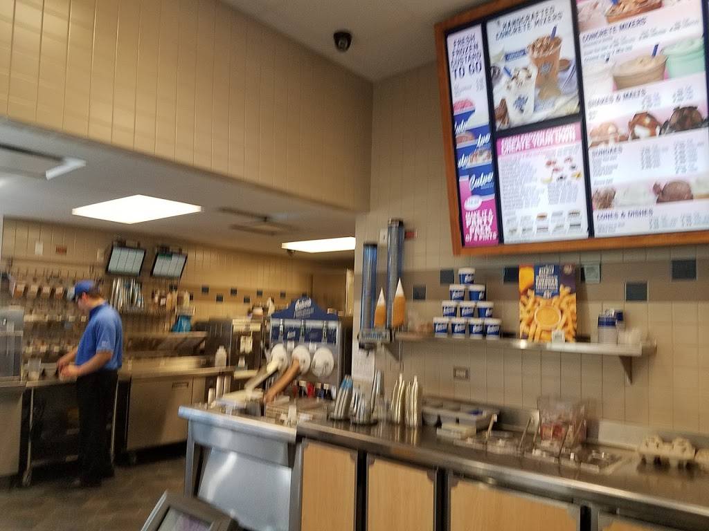 Culvers | restaurant | 2060 E Northwest Hwy, Arlington Heights, IL 60004, USA | 8475908802 OR +1 847-590-8802