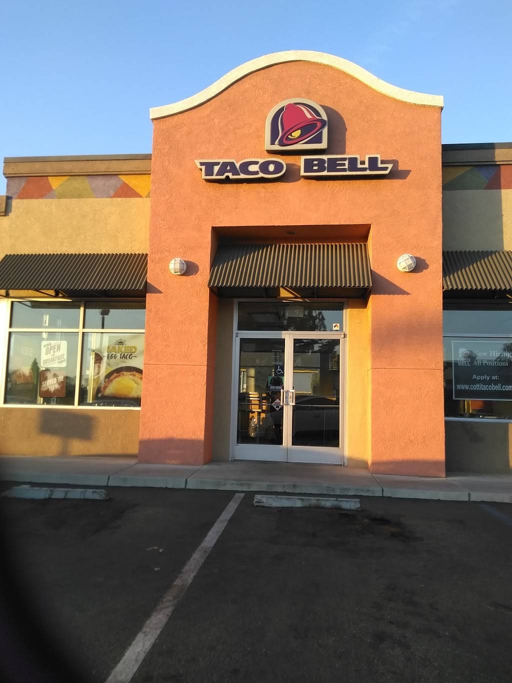 Taco Bell | meal takeaway | 2204 N Garey Ave, Pomona, CA 91767, USA | 9093929474 OR +1 909-392-9474