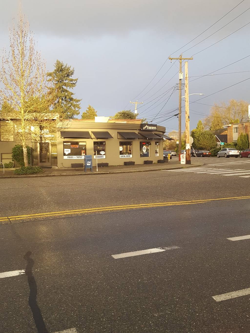 Bent Burgers | restaurant | 5100 S Dawson St, Seattle, WA 98118, USA | 2067600291 OR +1 206-760-0291