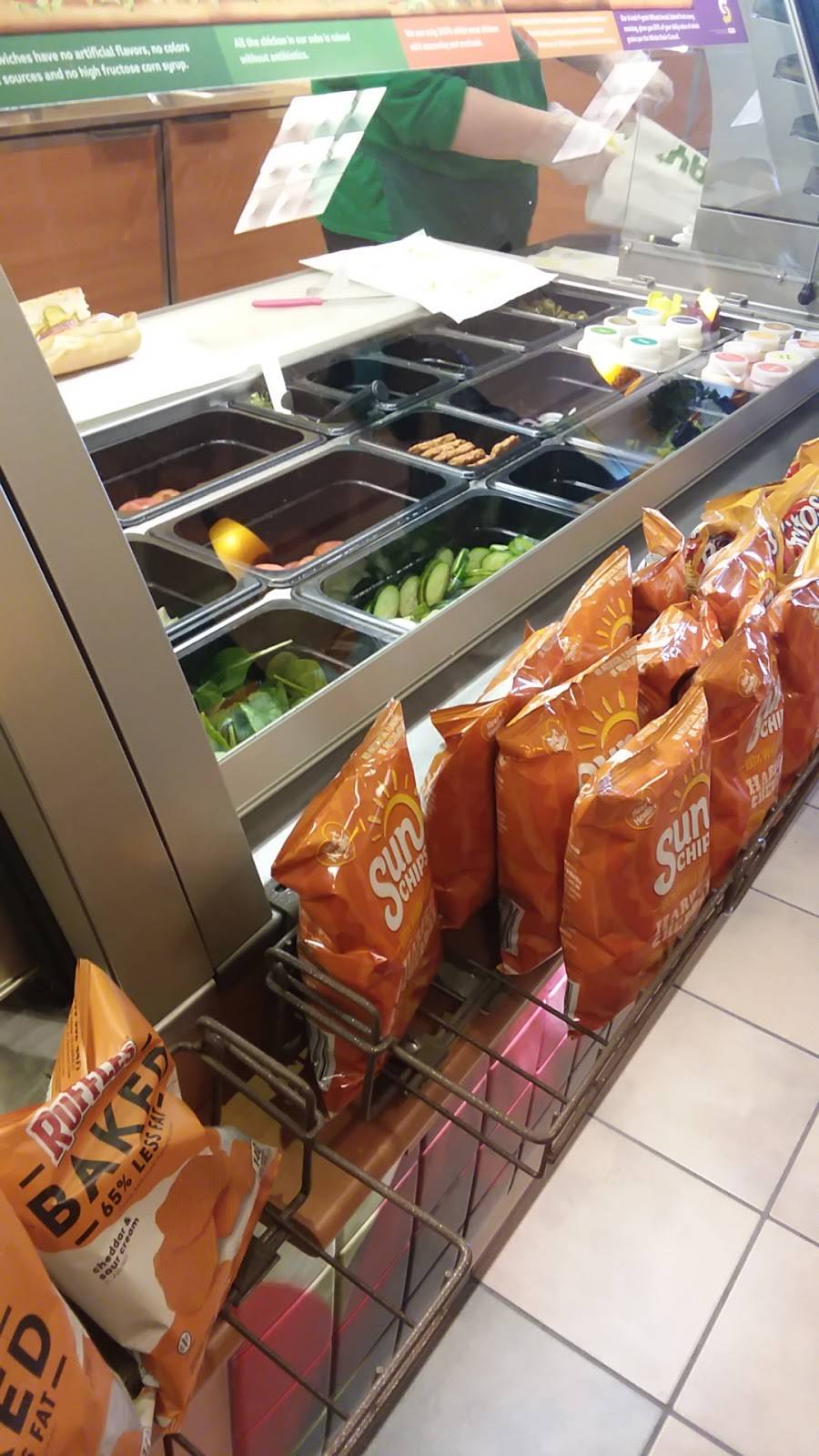 Subway | restaurant | 174 Littleton Rd, Westford, MA 01886, USA | 9785776439 OR +1 978-577-6439