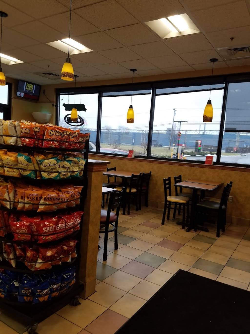 Subway | restaurant | 175 Northwoods Blvd, Vandalia, OH 45377, USA | 9372648520 OR +1 937-264-8520
