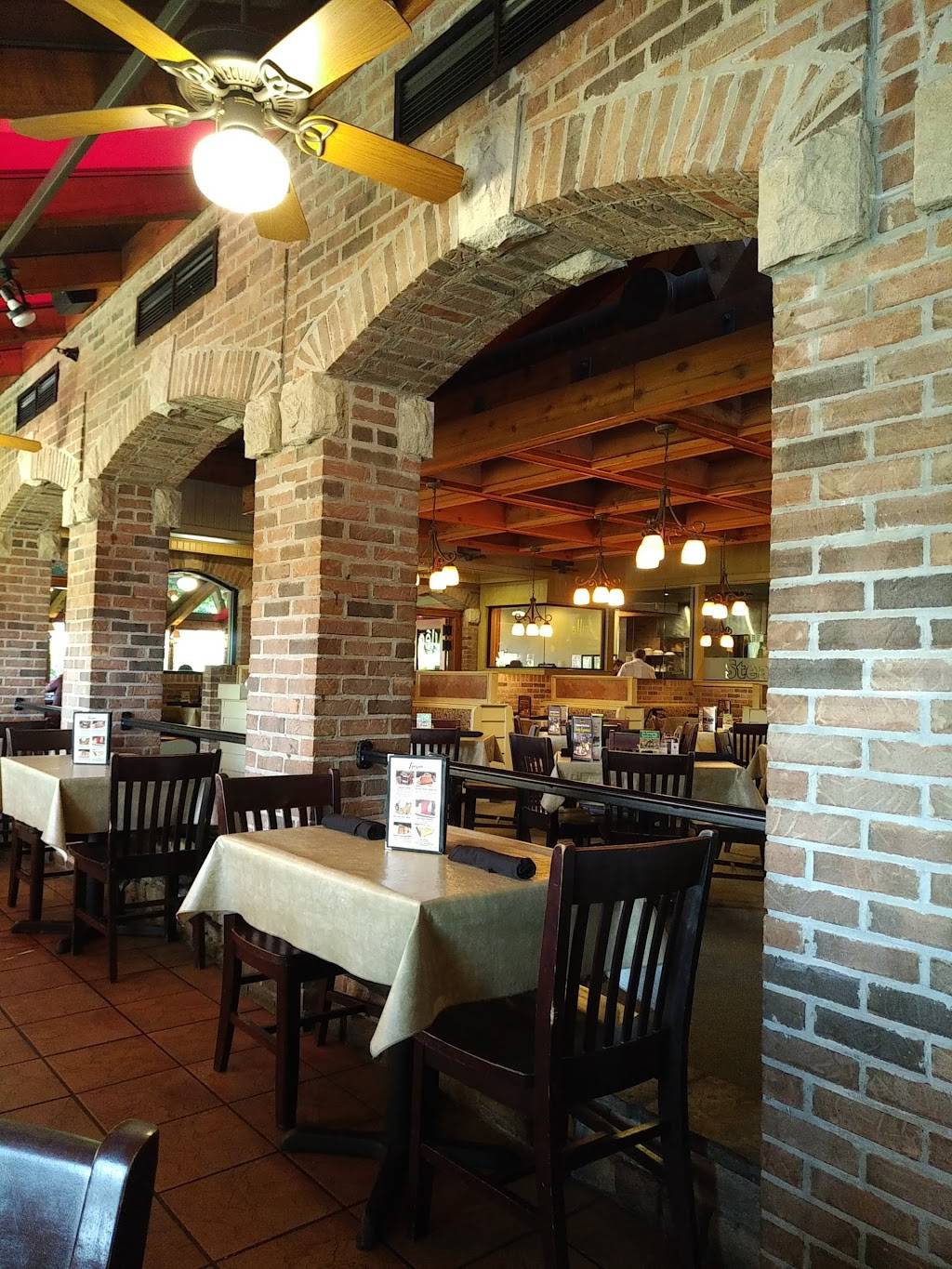 Puleos Grille | restaurant | 110 Cedar Ln, Knoxville, TN 37912, USA | 8656882575 OR +1 865-688-2575