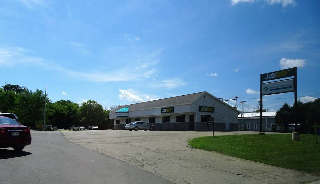Subway | restaurant | 807 N Main St, Lodi, WI 53555, USA | 6085927898 OR +1 608-592-7898