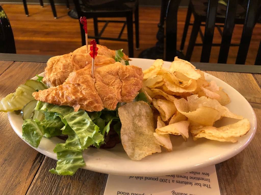 Mud Street Cafe | cafe | 22 S Main St G, Eureka Springs, AR 72632, USA | 4792536732 OR +1 479-253-6732