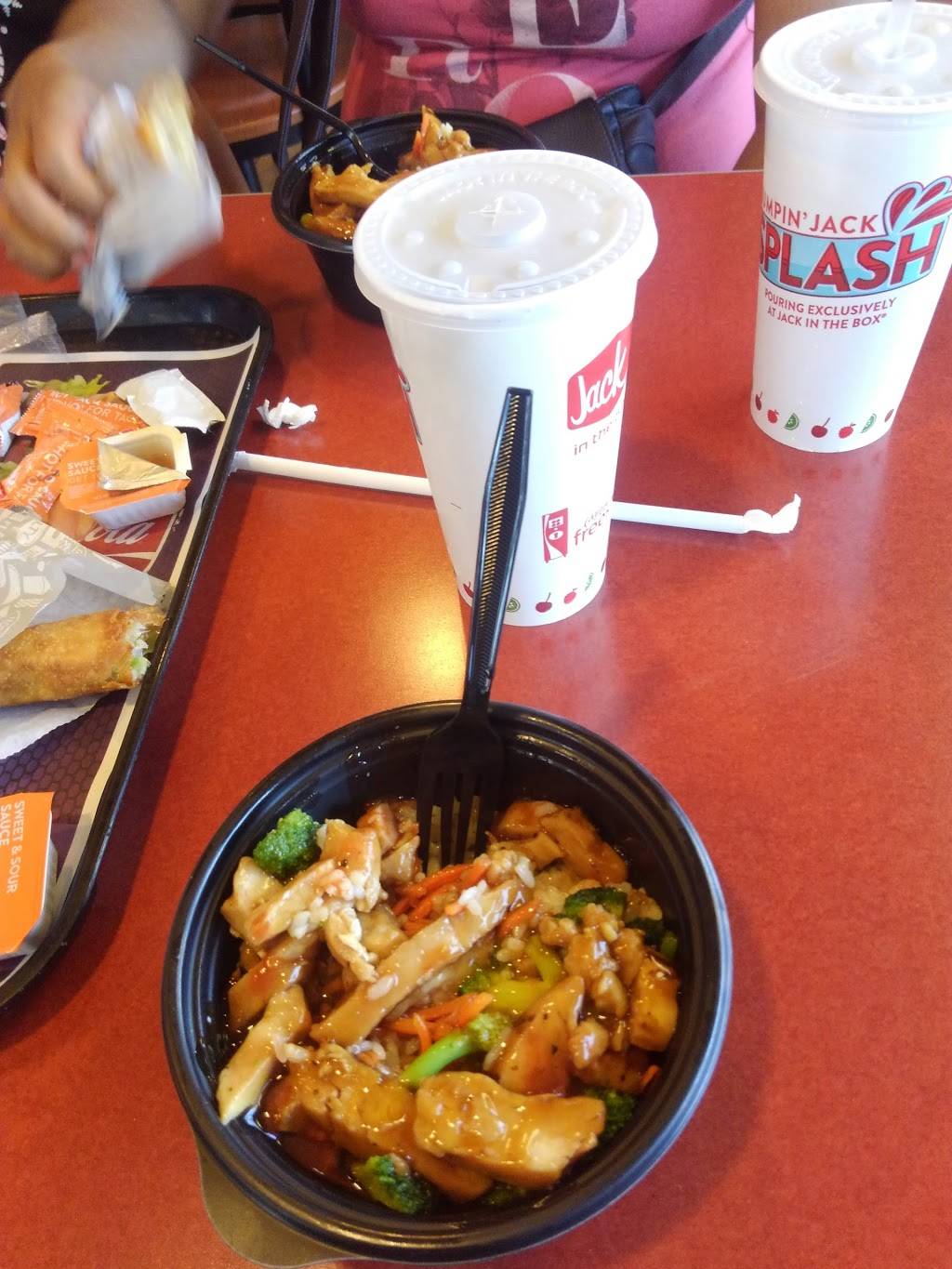 Jack in the Box | restaurant | 3350 Stine Rd, Bakersfield, CA 93309, USA | 6613976872 OR +1 661-397-6872