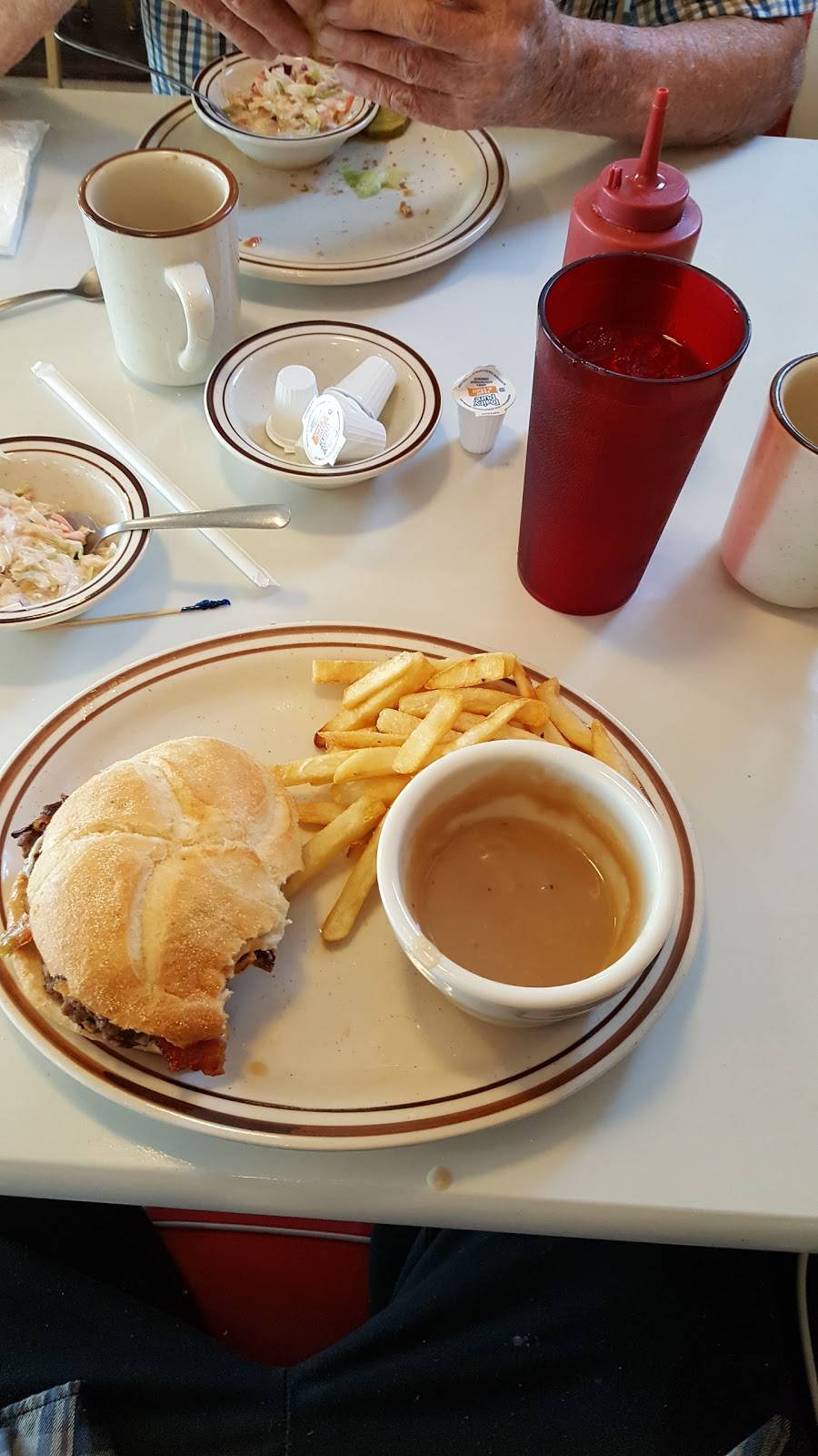 Jones Diner | restaurant | 469 Tomahawk Rd, Towanda, PA 18848, USA | 5702659888 OR +1 570-265-9888