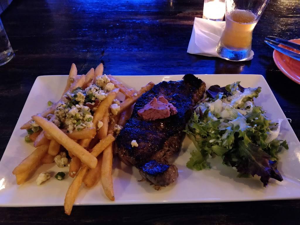 Flavour Kitchen And Wine Bar | restaurant | 15 N Orlando Ave, Cocoa Beach, FL 32931, USA | 3216133573 OR +1 321-613-3573