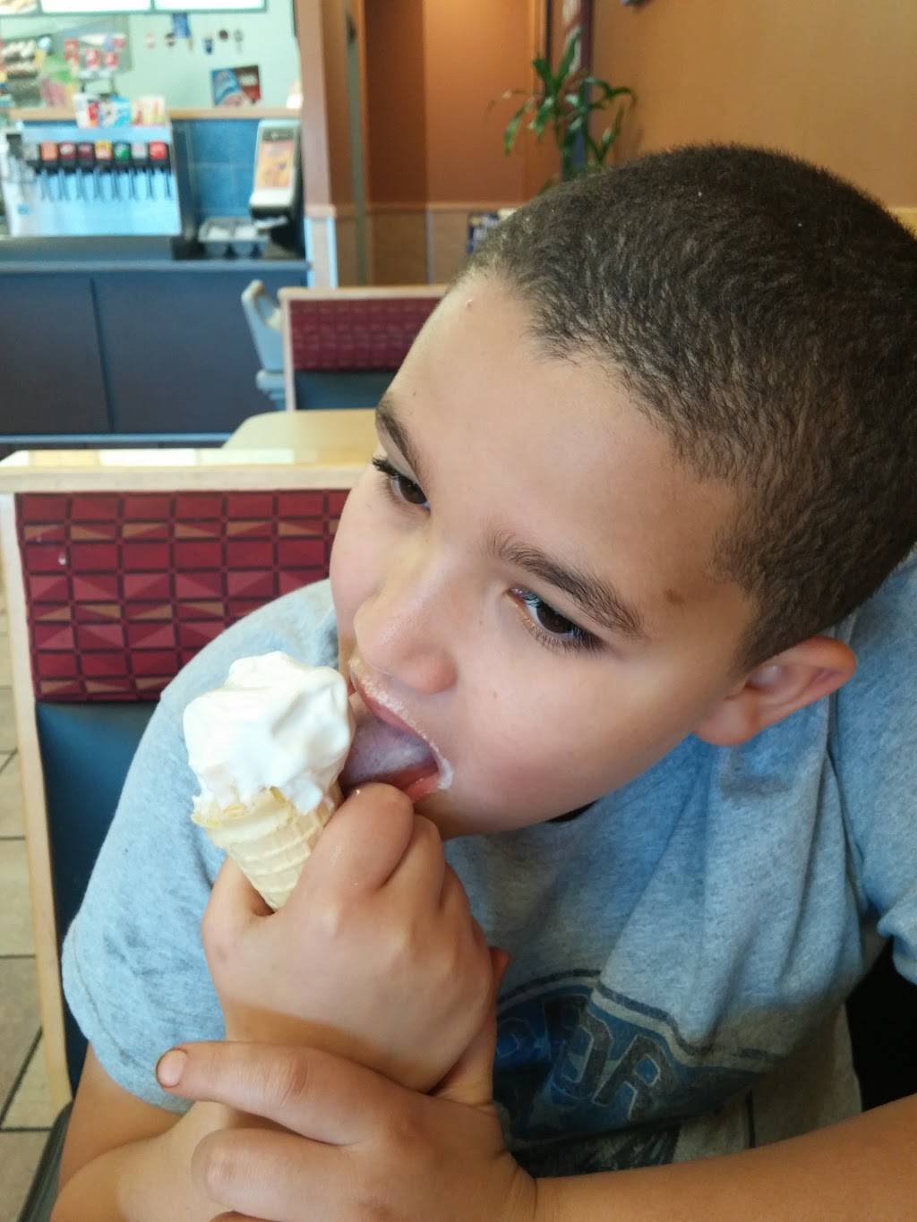 Dairy Queen Grill & Chill | restaurant | 11702 Sudley Manor Dr, Manassas, VA 20109, USA | 7033352875 OR +1 703-335-2875