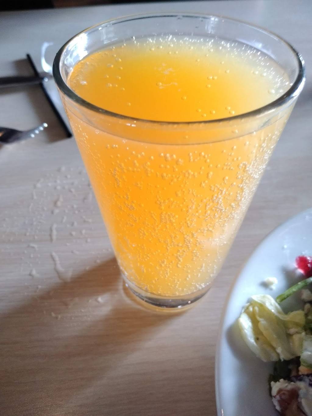 Branns Steakhouse & Grille | restaurant | 12234 James St, Holland, MI 49424, USA | 6163930028 OR +1 616-393-0028