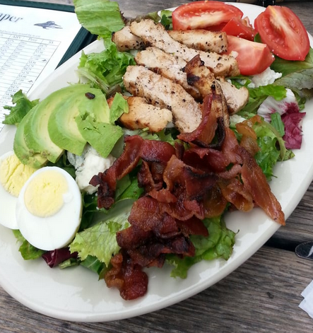 Flying Saucer Draught Emporium | restaurant | 11255 Huebner Rd #212, San Antonio, TX 78230, USA | 2106965080 OR +1 210-696-5080