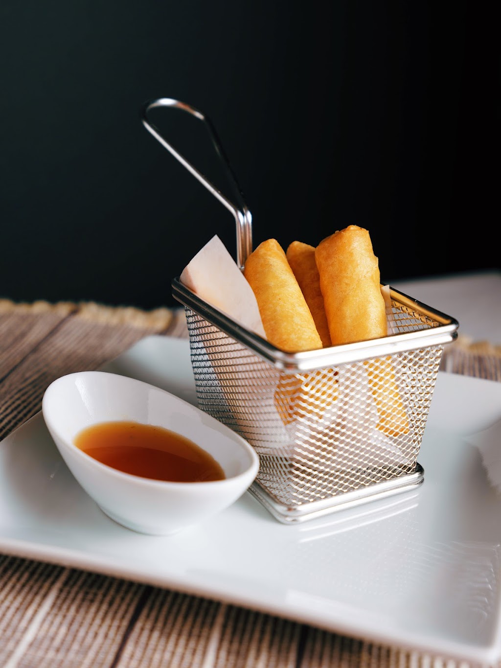 Kapow Thai Street Food | restaurant | 1988 Eastwood Rd, Wilmington, NC 28403, USA | 9102399228 OR +1 910-239-9228