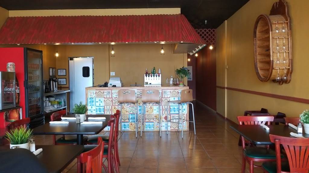 Bocadillos | restaurant | 260 E State Rd 434, Winter Springs, FL 32708, USA | 4075424077 OR +1 407-542-4077