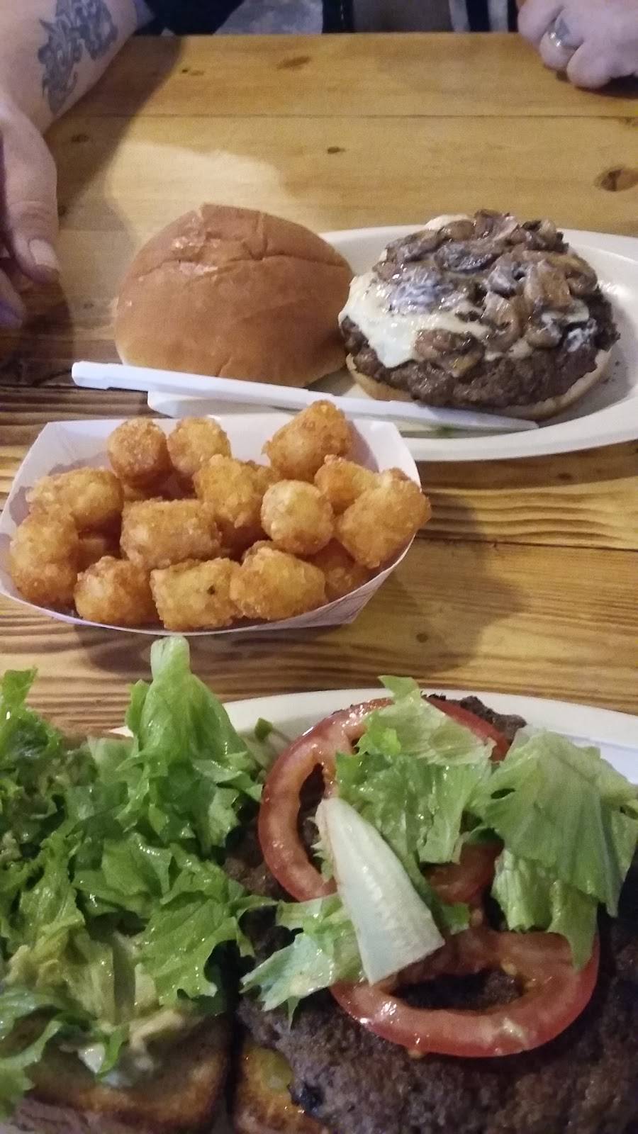 Landa Station Bar and Grill | night club | 381 Landa St, New Braunfels, TX 78130, USA | 8306290707 OR +1 830-629-0707