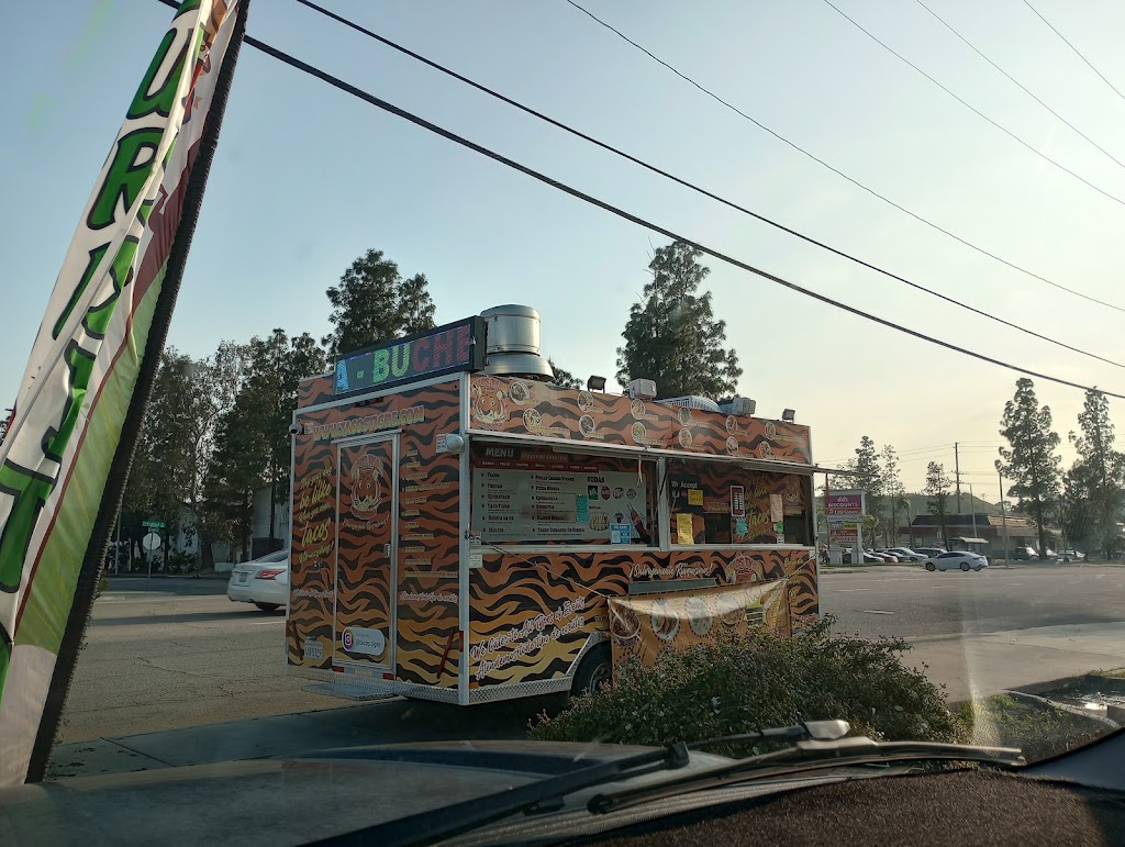 Tacos Tigre | restaurant | 1700 E Highland Ave, San Bernardino, CA 92404, USA | 9097297244 OR +1 909-729-7244