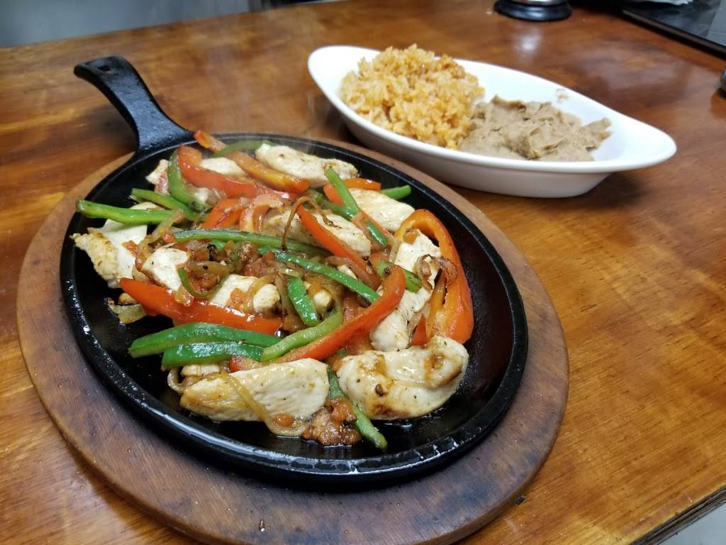 Yaquis Food Restaurant | restaurant | 2812 S Western Ave, Oklahoma City, OK 73109, USA | 4052090337 OR +1 405-209-0337