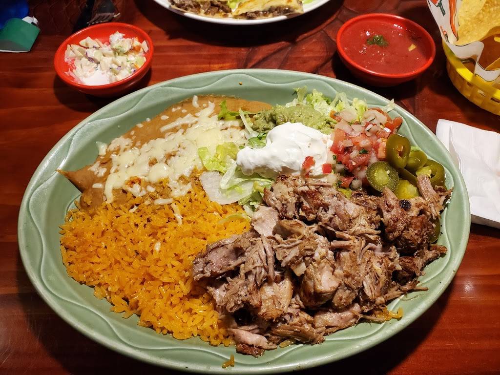 Pueblo viejo Mexican restaurant | restaurant | 4447 Fairgreen Ave, Warren, OH 44483, USA | 3304696724 OR +1 330-469-6724