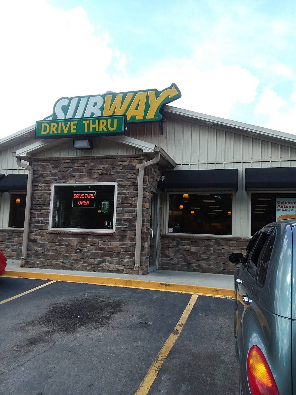 Subway | restaurant | 2701 Galena Pike, West Portsmouth, OH 45663, USA | 7408583194 OR +1 740-858-3194