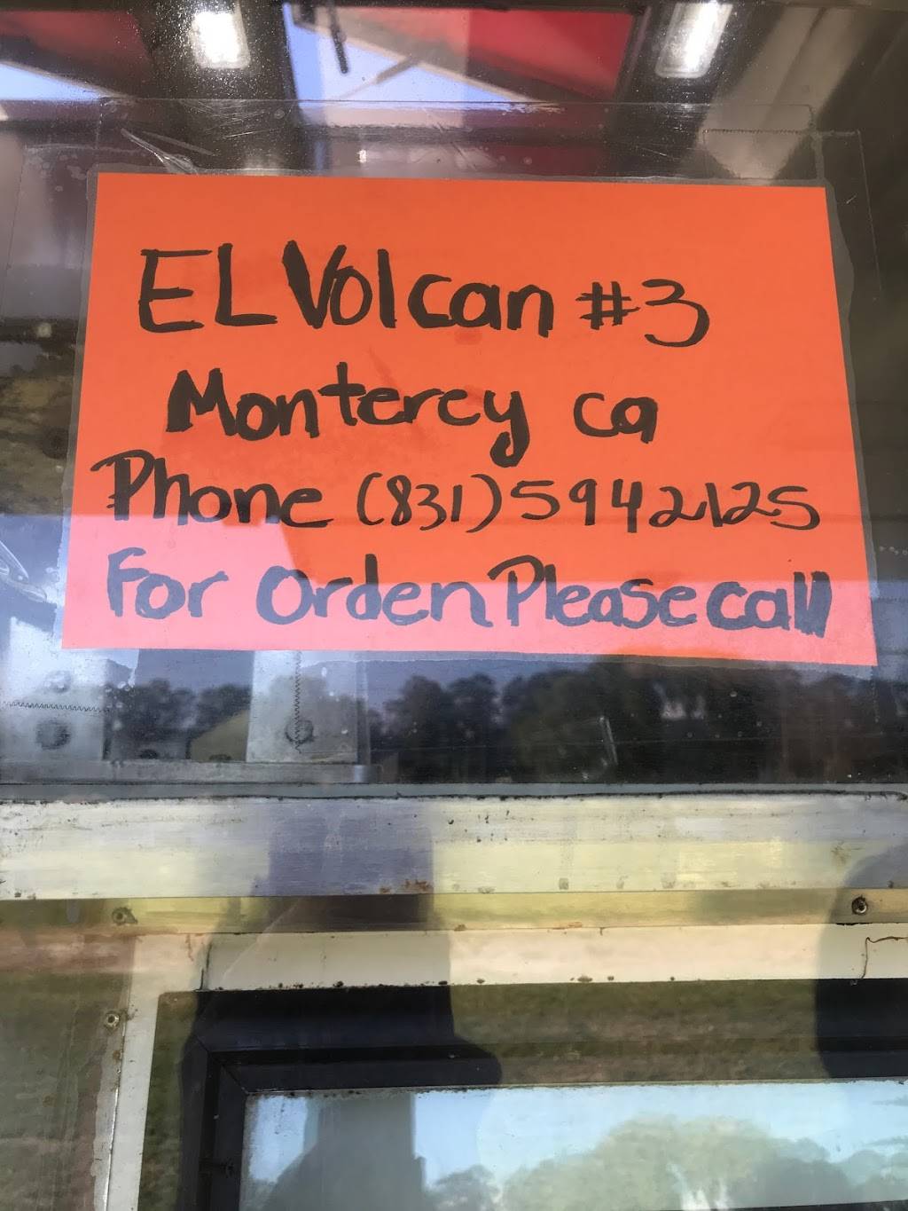 El Volcan | restaurant | 848 Del Monte Ave, Monterey, CA 93940, USA | 8315942125 OR +1 831-594-2125