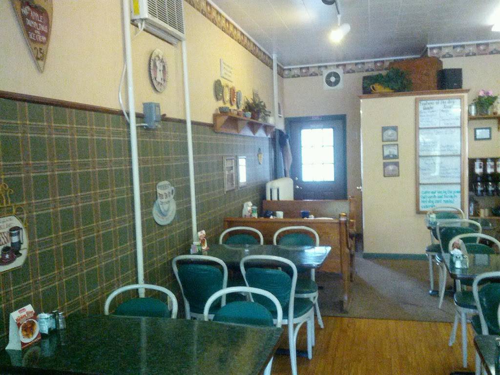 Muffin Man | restaurant | 15 S D and H Ave, Riverside, PA 17868, USA | 5702758811 OR +1 570-275-8811