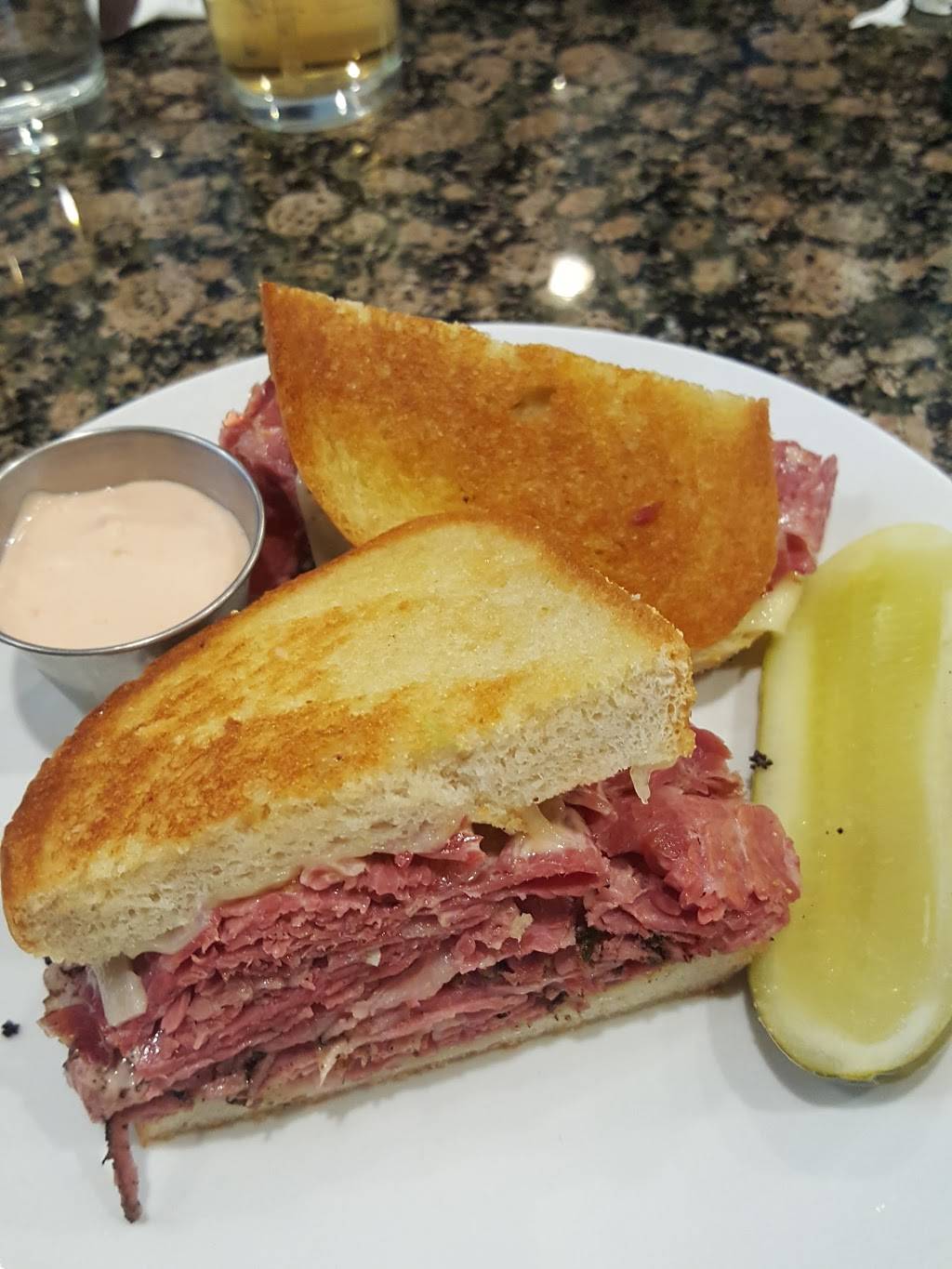 Embers Deli | restaurant | 3598 W Maple Rd, Bloomfield Hills, MI 48301, USA | 2486451033 OR +1 248-645-1033