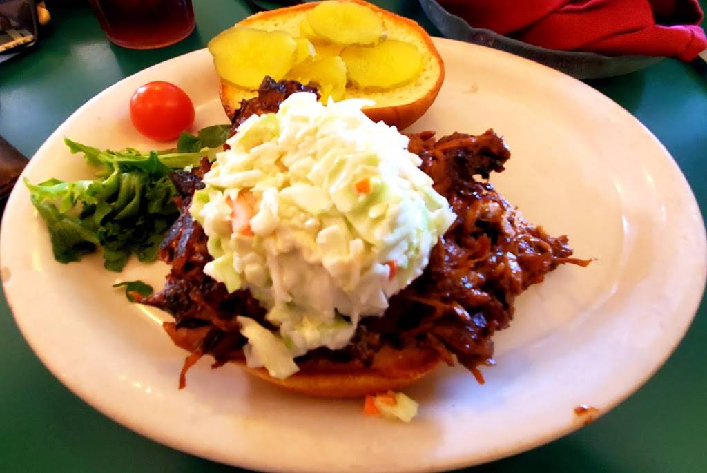 Hereford & Hops Steak House And Brewpub | restaurant | 624 Ludington St, Escanaba, MI 49829, USA | 9067891945 OR +1 906-789-1945