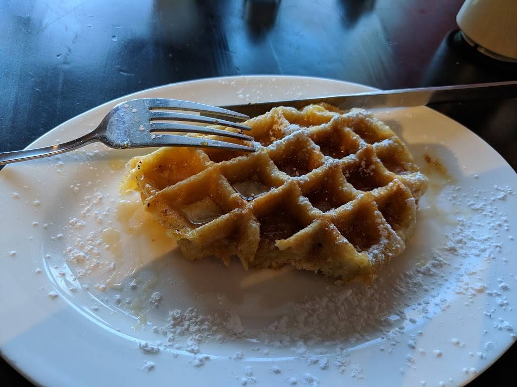 THE SLOPPY WAFFLE LLC | restaurant | 695 Park Ave, Bloomfield, CT 06002, USA | 8602166090 OR +1 860-216-6090