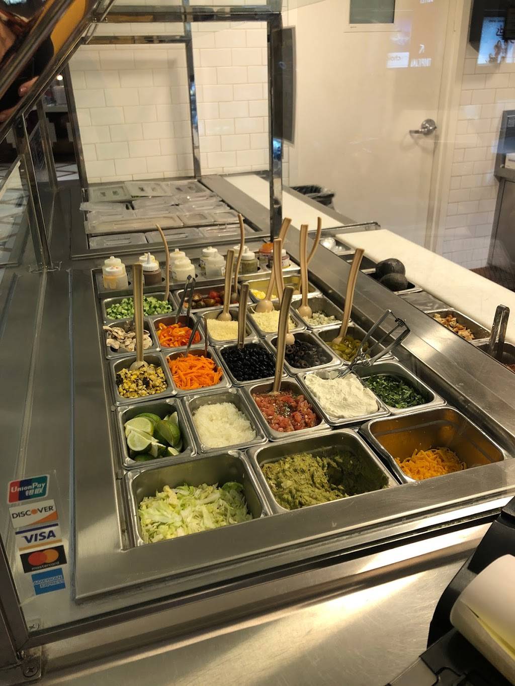 South Beach Food Court | restaurant | 3801 S Las Vegas Blvd, Las Vegas, NV 89109, USA | 7027392222 OR +1 702-739-2222