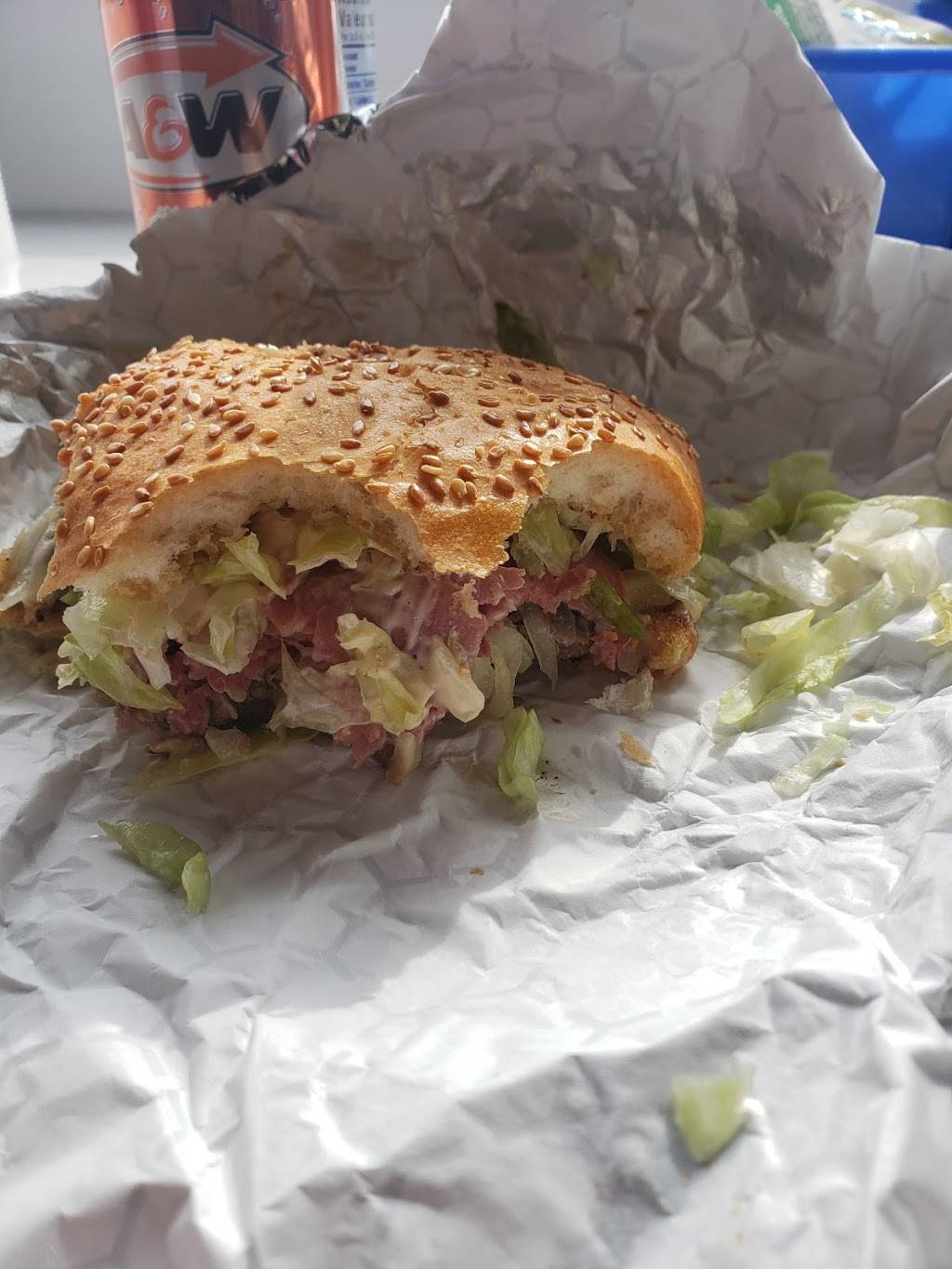 Burger Royale | restaurant | 162 Napier St, Barrie, ON L4M 1W5, Canada | 7055037695 OR +1 705-503-7695