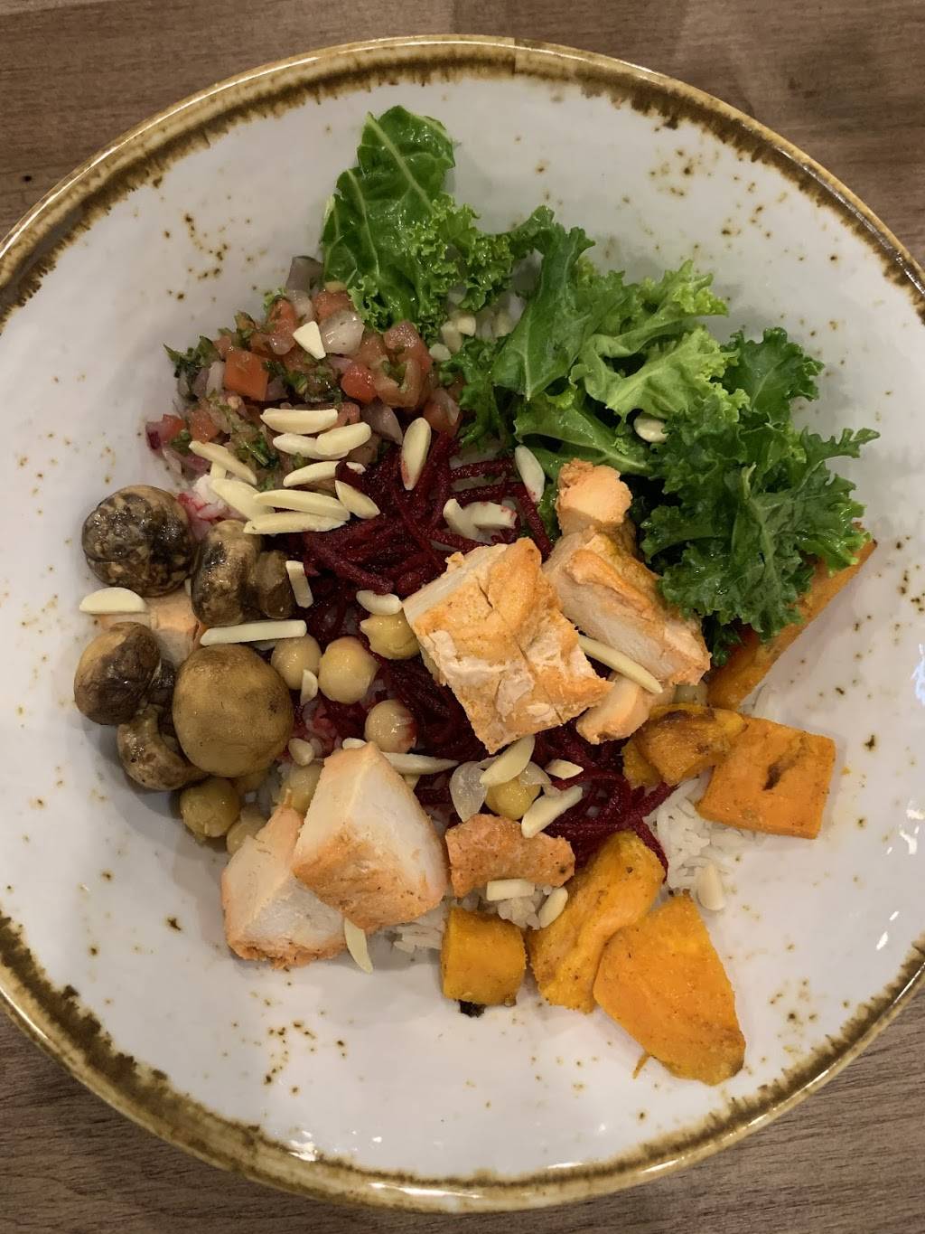 Crazy Carrot | restaurant | 30 Wyndham St N, Guelph, ON N1H 4E5, Canada | 5192657797 OR +1 519-265-7797