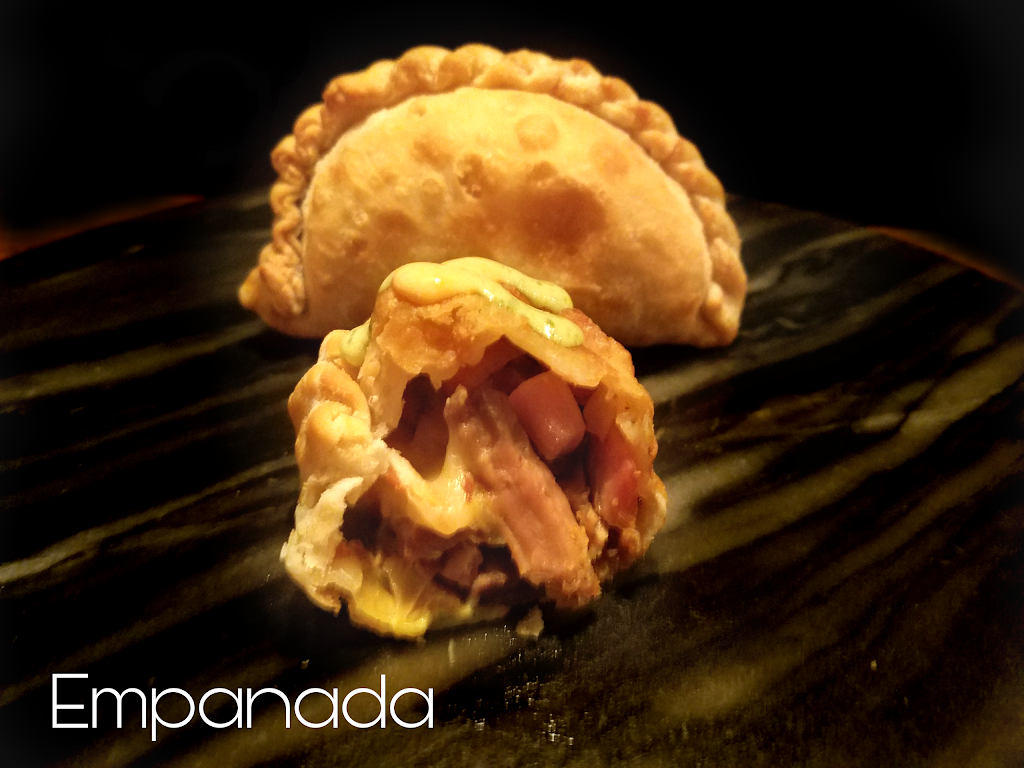 Vinoco East Global Fusion Tapas Restaurant | restaurant | 223 Main St, Farmingdale, NY 11735, USA | 5169278070 OR +1 516-927-8070