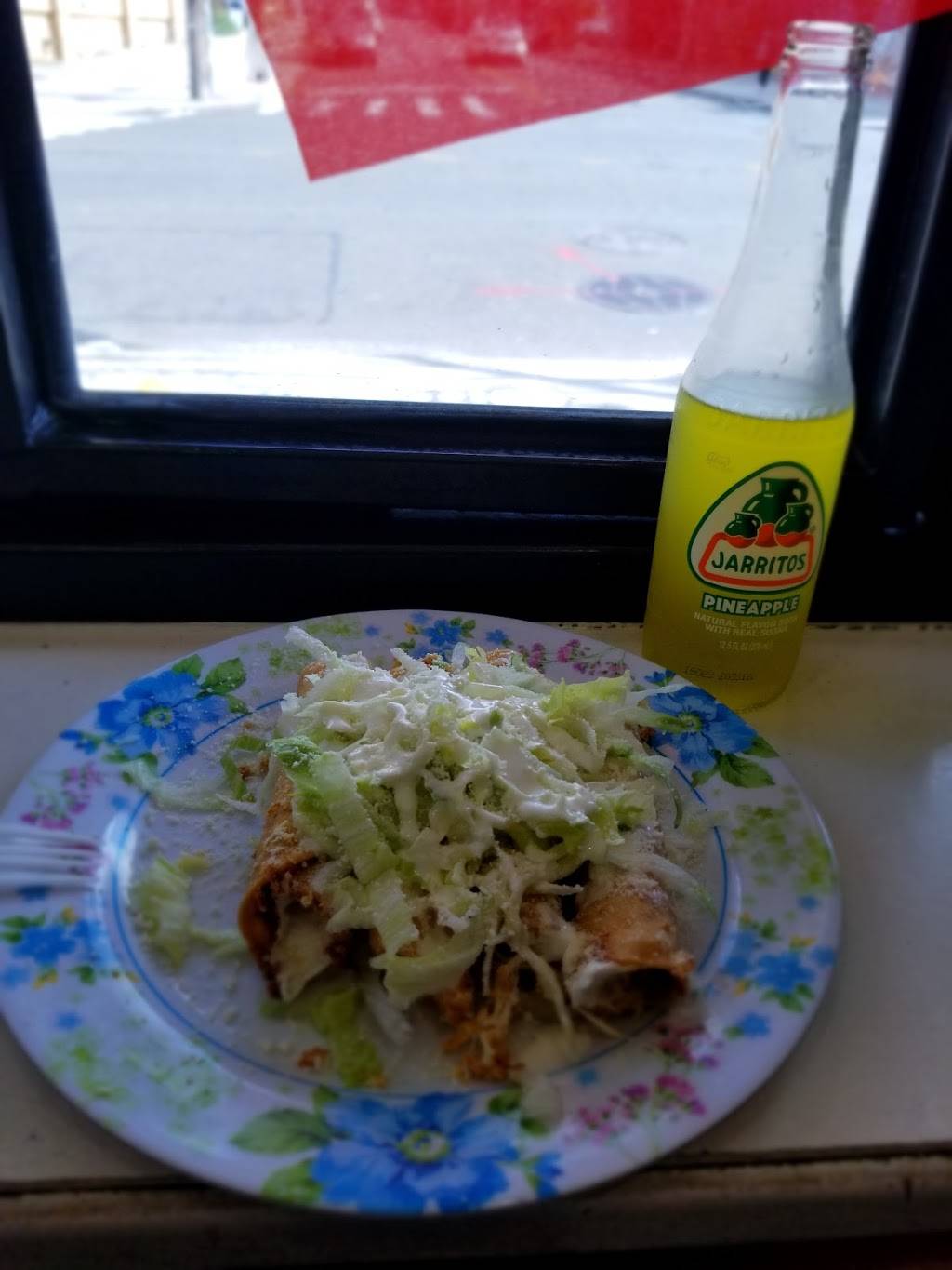 Mi Mariachi | restaurant | 1201 Flushing Ave, Brooklyn, NY 11237, USA | 7183662255 OR +1 718-366-2255