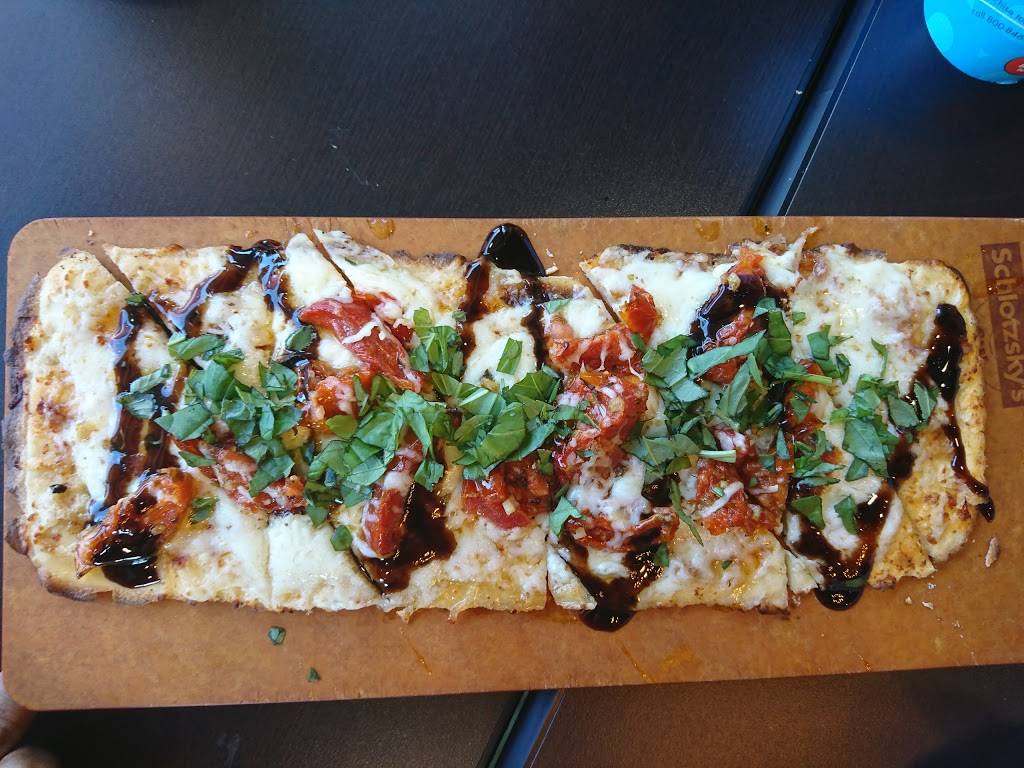 Schlotzskys | bakery | 1020 Center Point Rd, San Marcos, TX 78666, USA | 5123925230 OR +1 512-392-5230