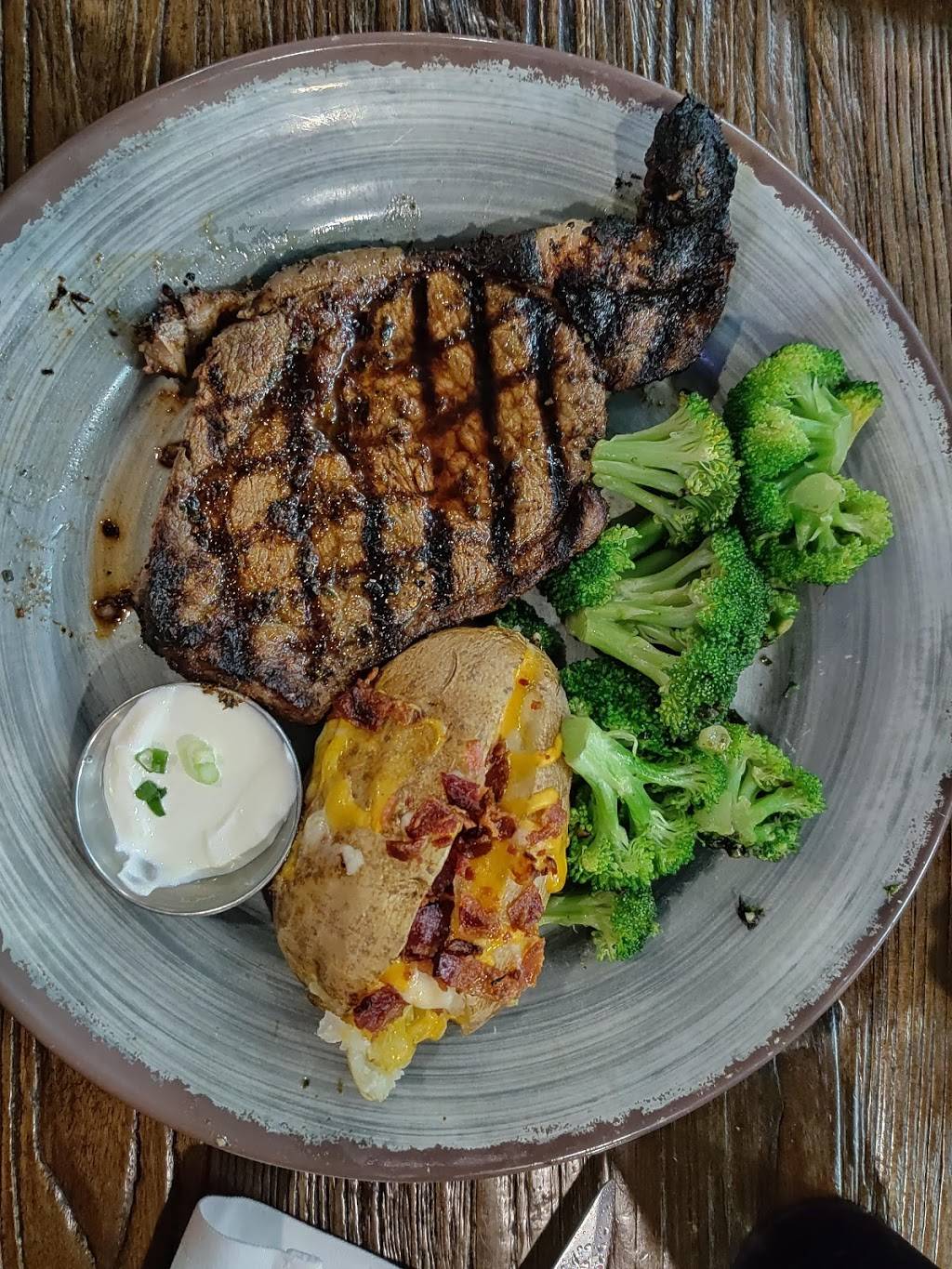 Yankee Tavern | restaurant | 1755 Yankee Doodle Rd, Eagan, MN 55121, USA | 6517568748 OR +1 651-756-8748