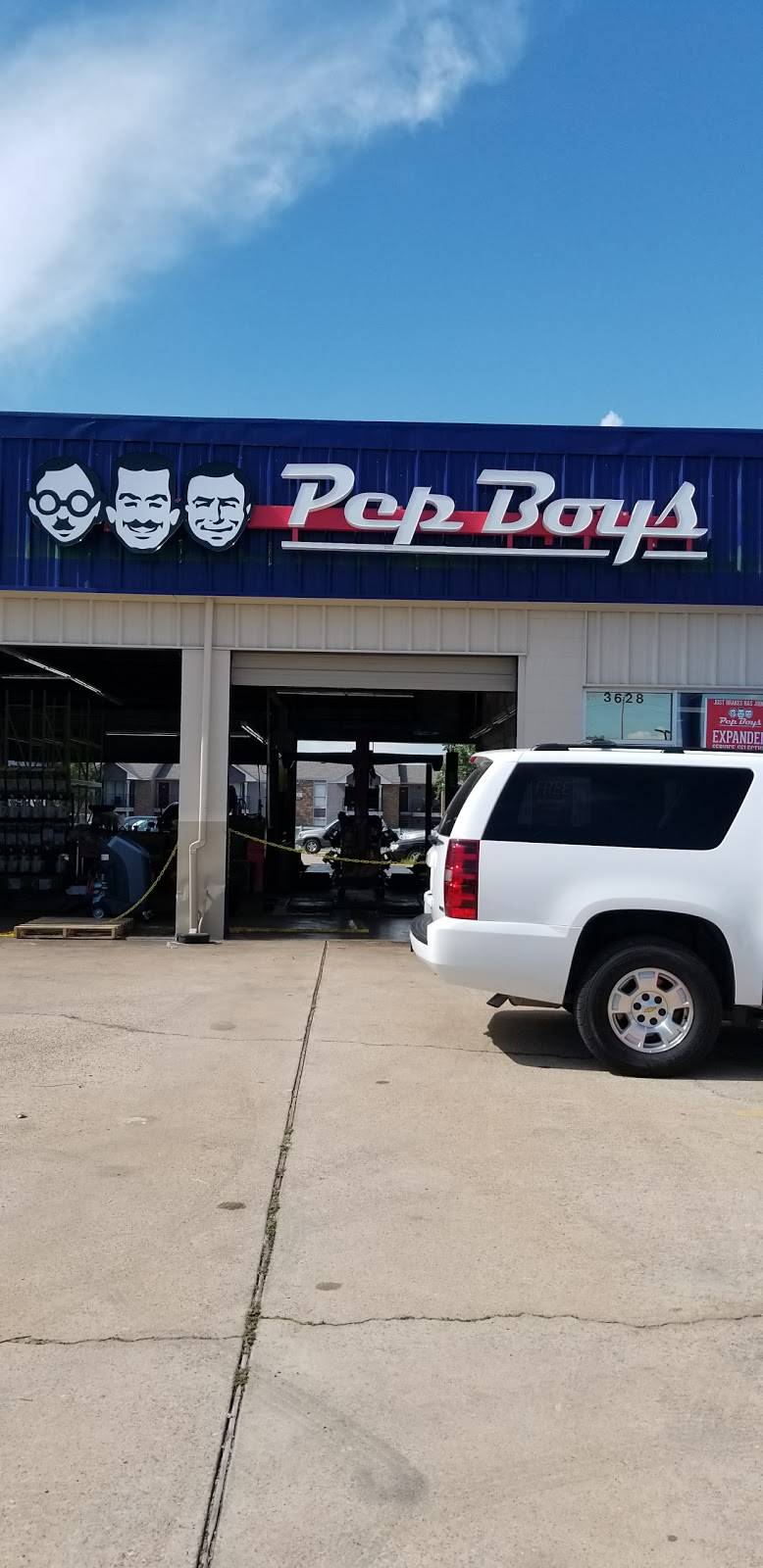 KFC | restaurant | 3620 Altamesa Blvd, Fort Worth, TX 76133, USA | 8174225805 OR +1 817-422-5805