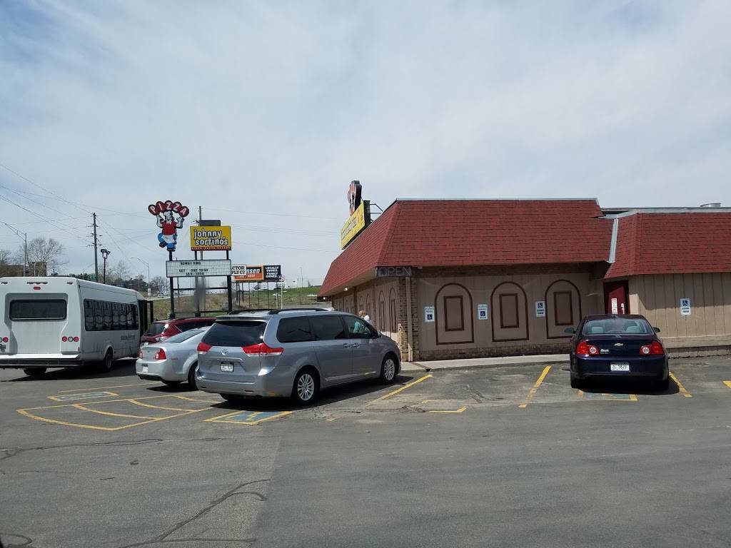 Johnny Sortinos Pizza Parlor | restaurant | 7880 L St, Omaha, NE 68127, USA | 4023395050 OR +1 402-339-5050