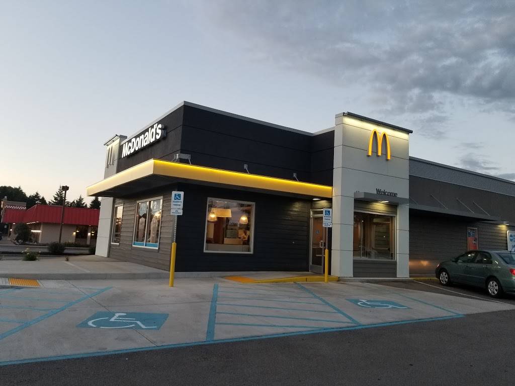 McDonalds | cafe | 4661 Red Arrow Hwy, Stevensville, MI 49127, USA | 2692817403 OR +1 269-281-7403