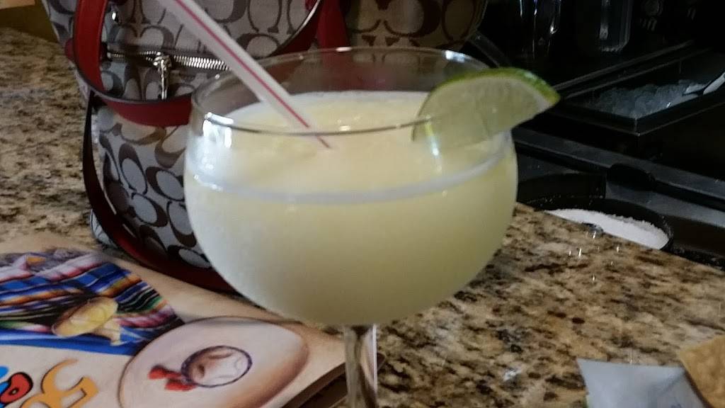 Pepes Mexican Restaurant | restaurant | 7026 W Archer Ave, Chicago, IL 60638, USA | 7735865405 OR +1 773-586-5405